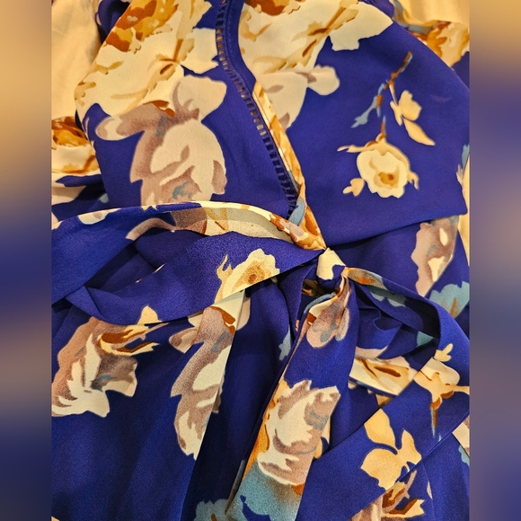 Blue Floral Dress SMALL Wedding / Bridal Shower - Picture 5 of 6